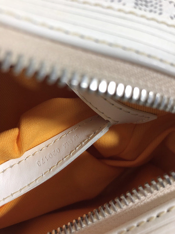Lux-Totes - GOD Bags - 182