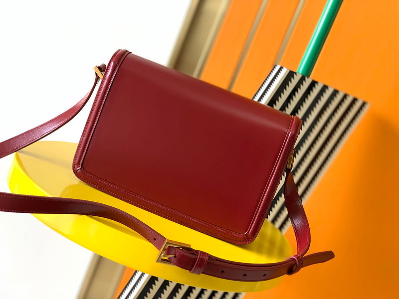 Luxurious Totes - Latest - 8187