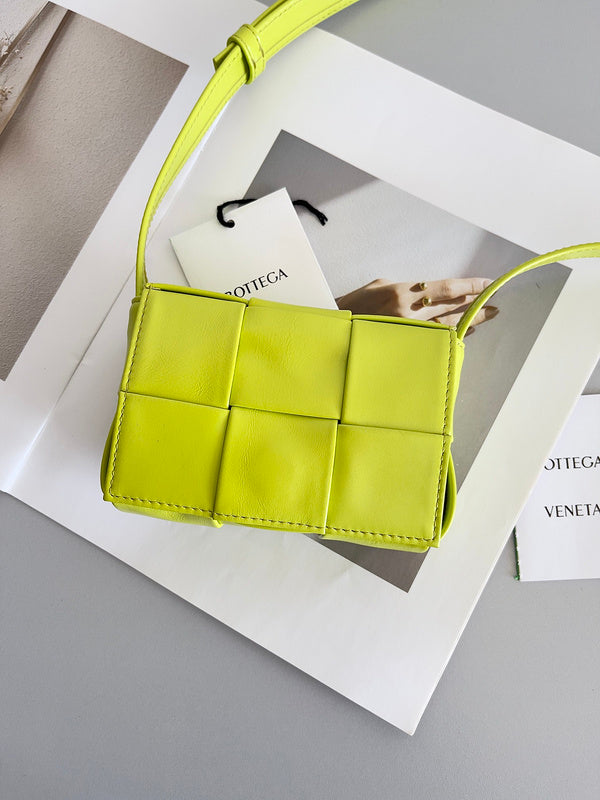 Luxurious Totes - Latest - 6989