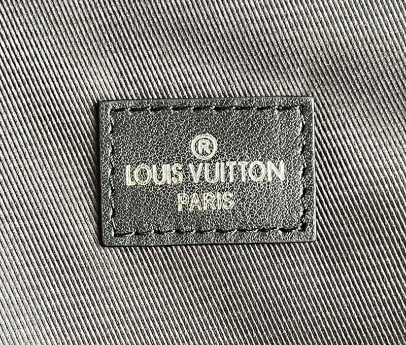 LOV - Luxurious Totes - 2229