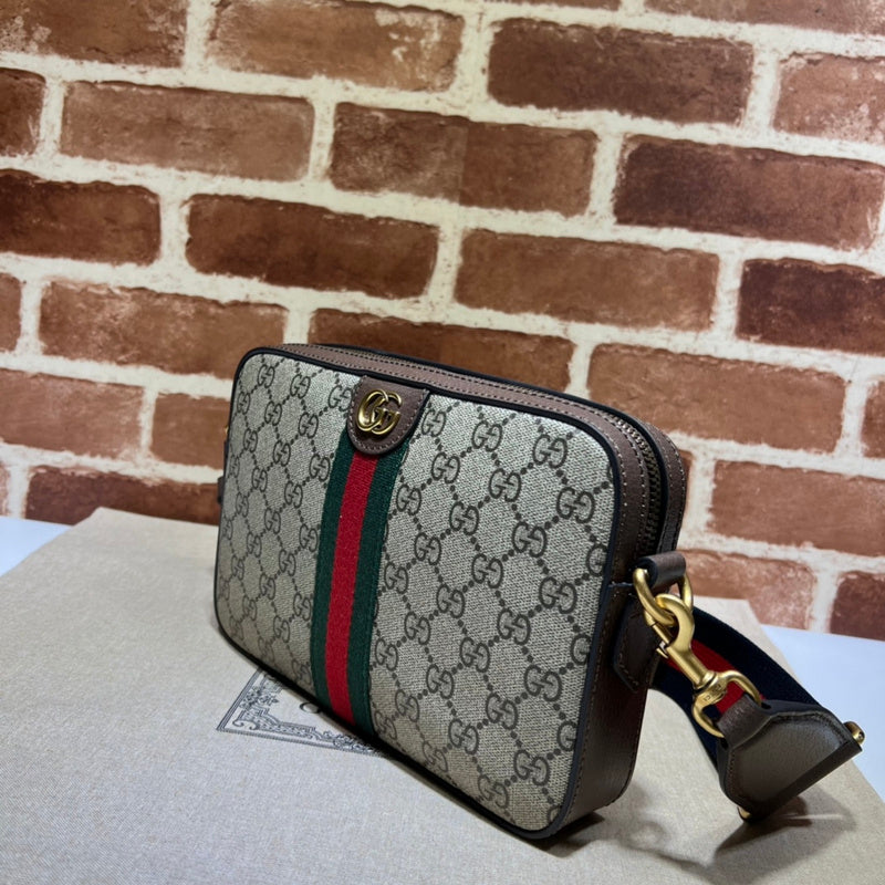 GUI - Luxurious Totes - 040