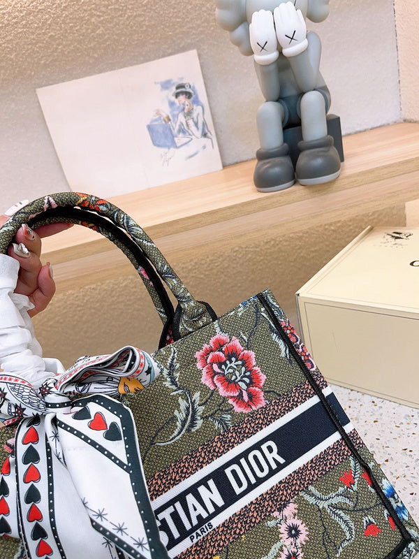 Luxurious Totes - DOR2 Bags - 110