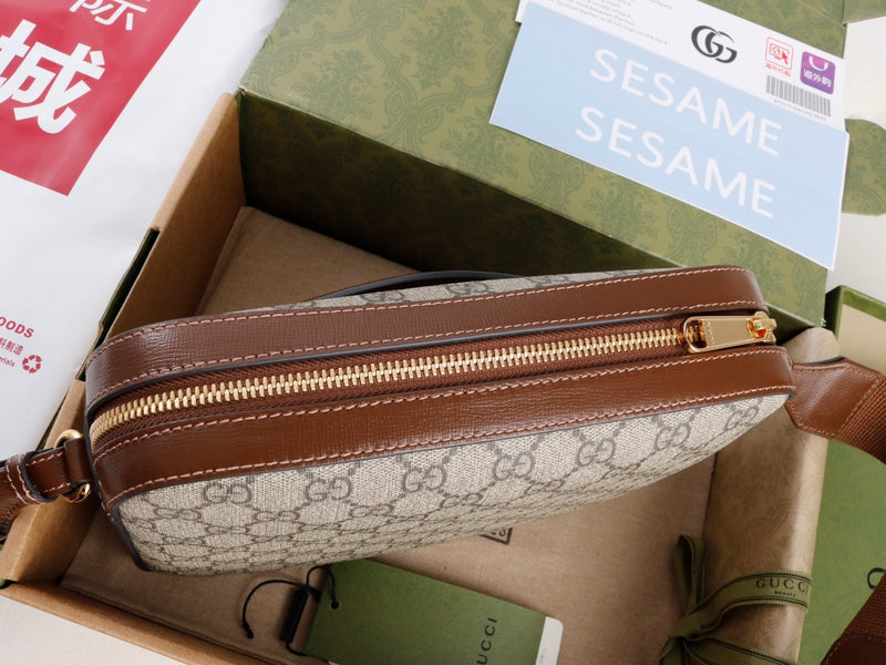 GUI - Luxurious Totes - 765