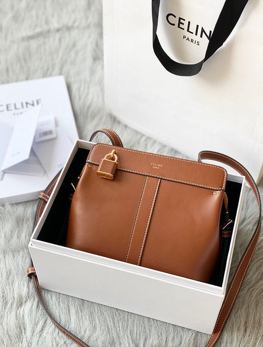 Luxurious-Totes - CLE Bags - 360