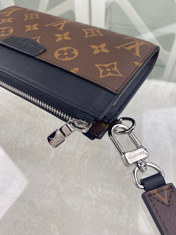 LOV - Luxurious Totes - 2270