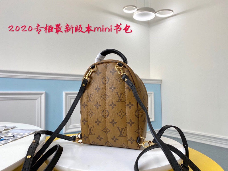 LOV - Luxurious Totes - 1087