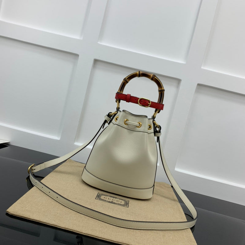 GUI - Luxurious Totes - 665
