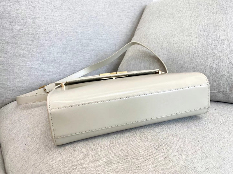 Luxurious Totes - Latest - 8749