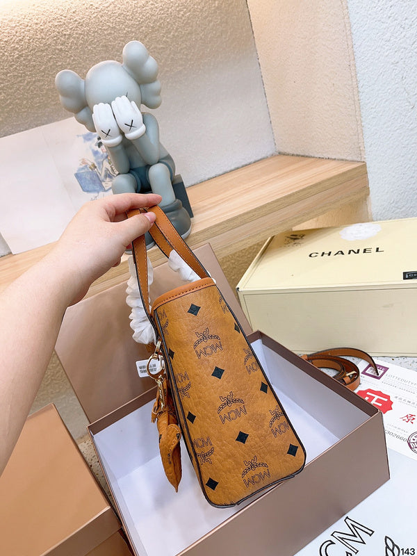 Luxurious Totes - CMM Bags - 034