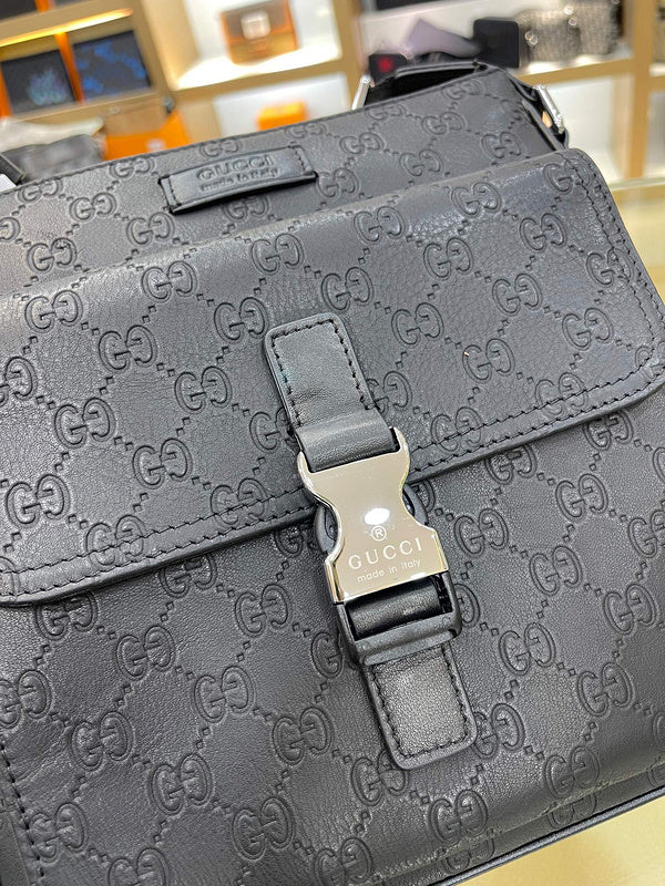 GUI - Luxurious Totes - 1172