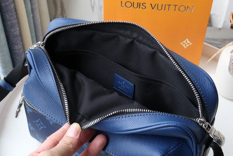 LOV - Luxurious Totes - 1713