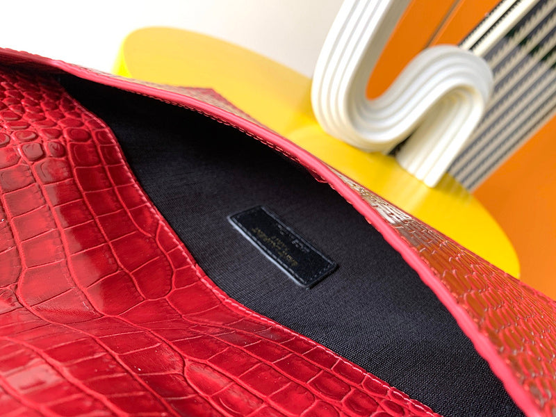 Luxurious Totes - Latest - 8102