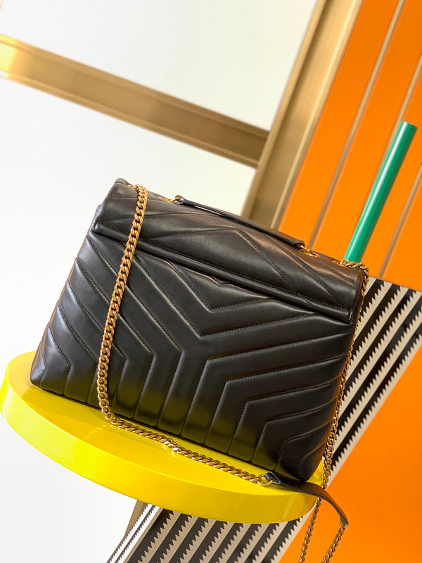 Luxurious Totes - Latest - 8571
