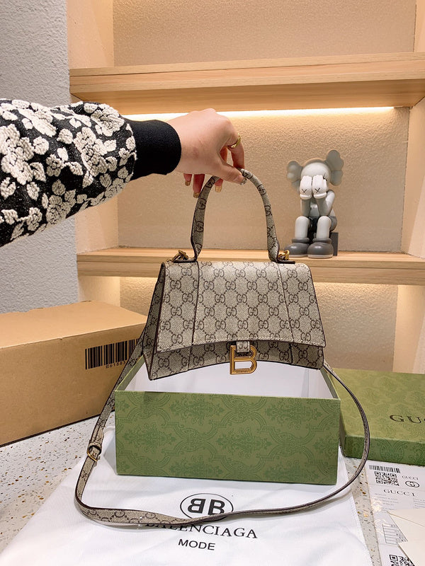 Luxurious Totes - BGA2 Bags - 236