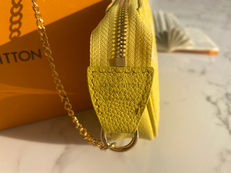 LOV - Luxurious Totes - 1716