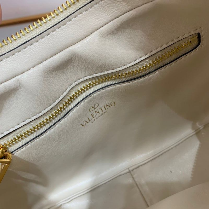 Luxurious Totes - Latest - 4445