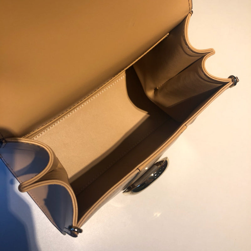 Luxurious Totes - Latest - 6133