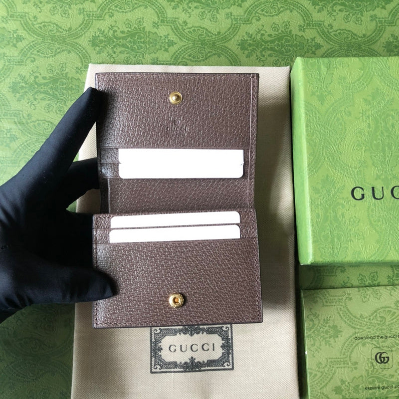 GUI - Luxurious Totes - 195