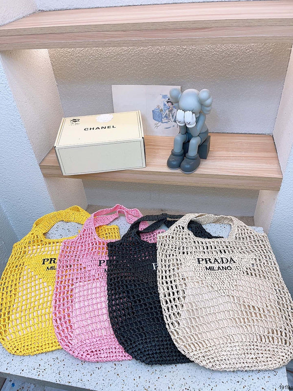 PDA - Luxurious Totes - 066