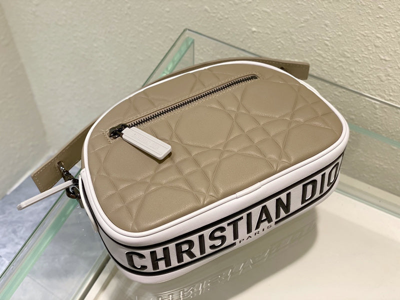Luxurious Totes - Latest - 6389