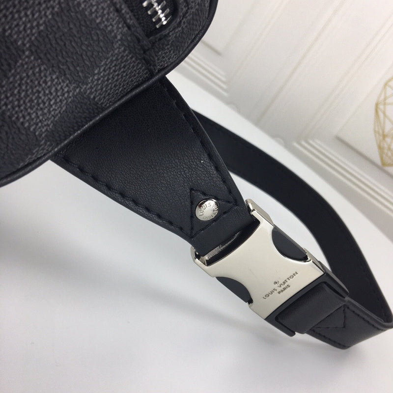 LOV - Luxurious Totes - 2368