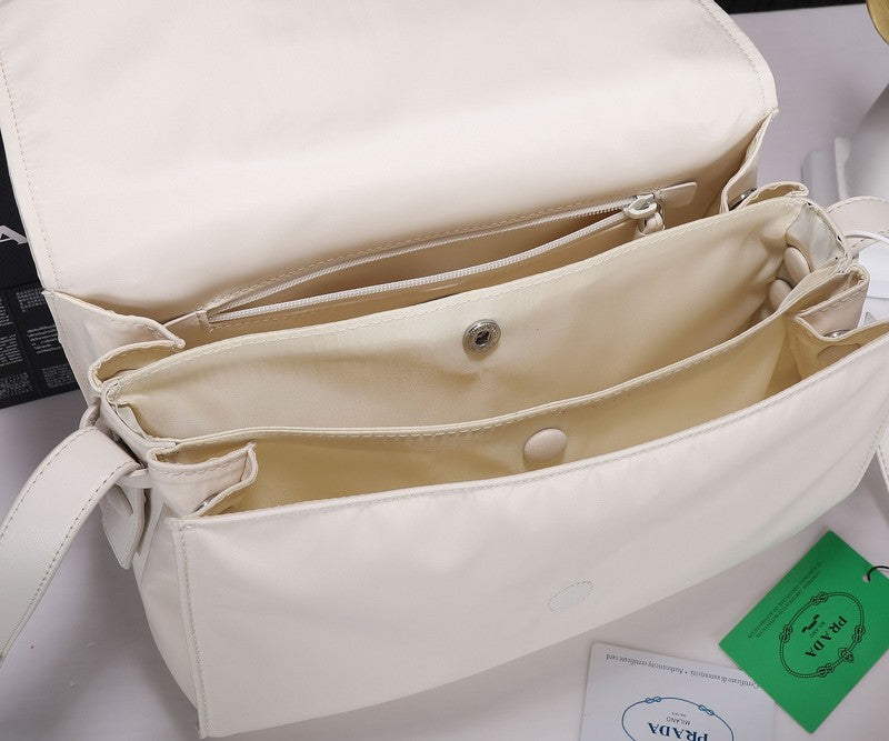 PDA - Luxurious Totes - 200