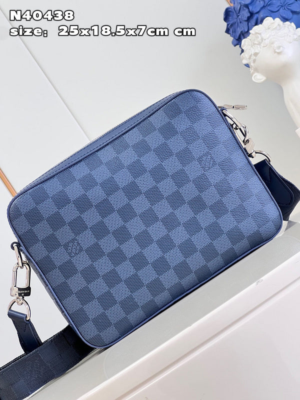 LOV - Luxurious Totes - 317