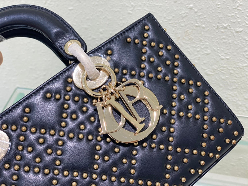 Luxurious Totes - Latest - 6385