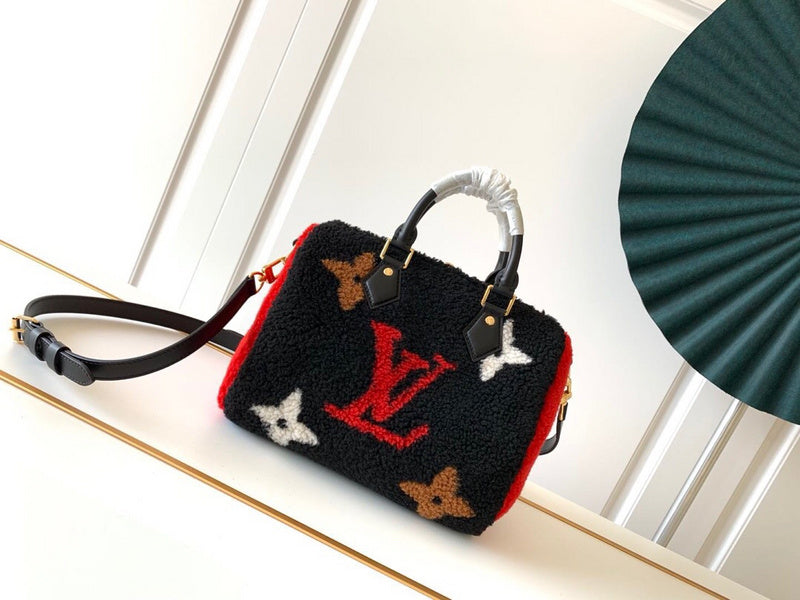 Luxurious Totes - Latest - 9680