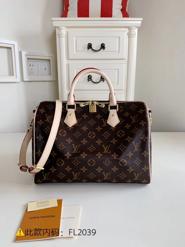 Luxurious Totes - Latest - 9710