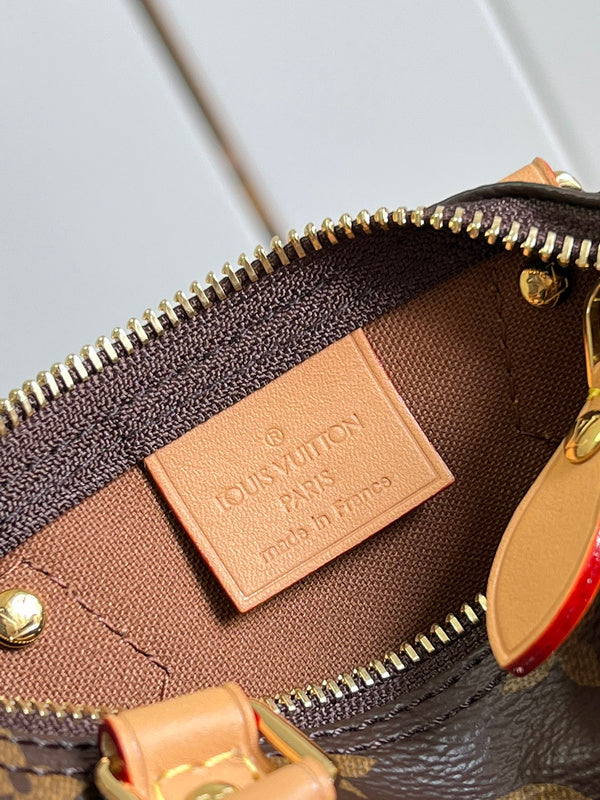 LOV - Luxurious Totes - 1878