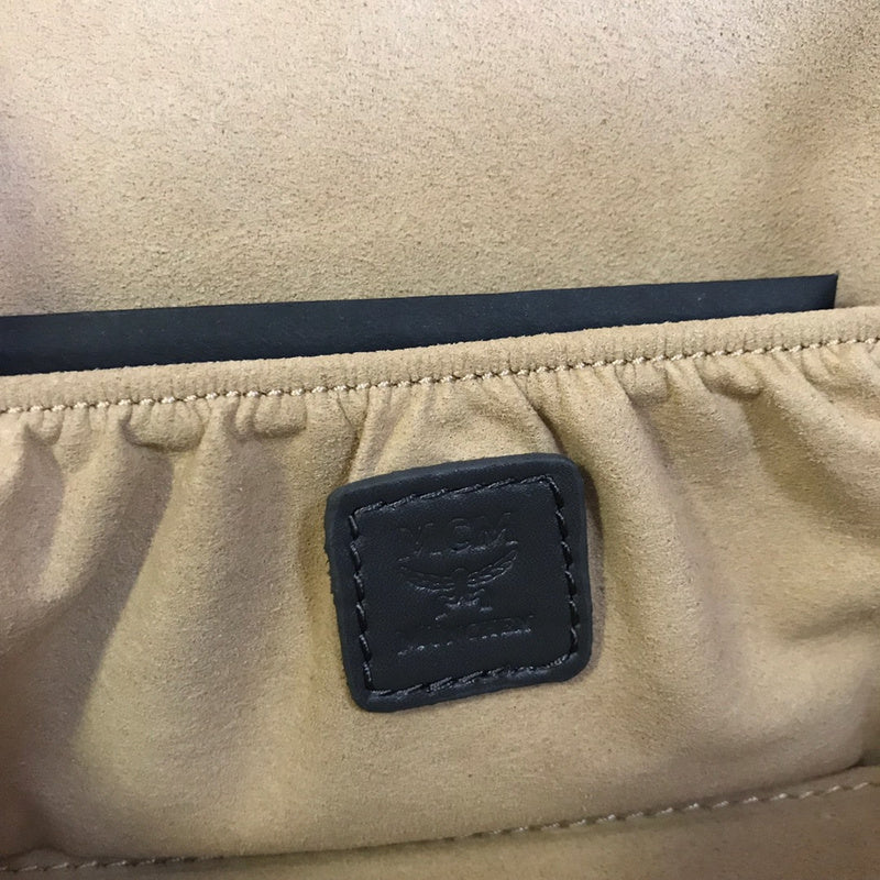 Luxurious Totes - Latest - 7830