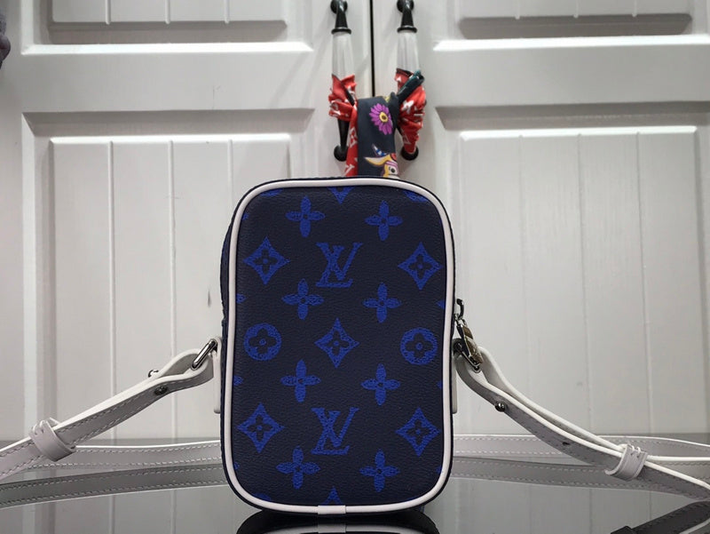 LOV - Luxurious Totes - 2422