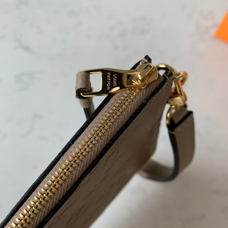 LOV - Luxurious Totes - 2500
