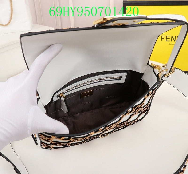 GC - Shoulder - 2634