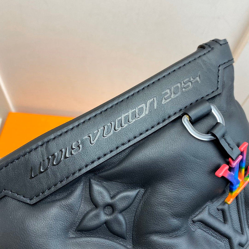LOV - Luxurious Totes - 371