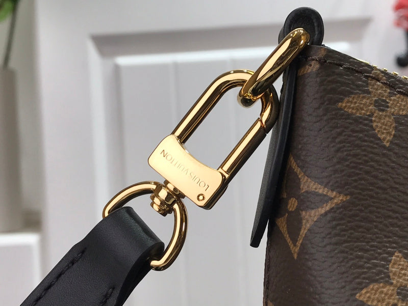 LOV - Luxurious Totes - 2424