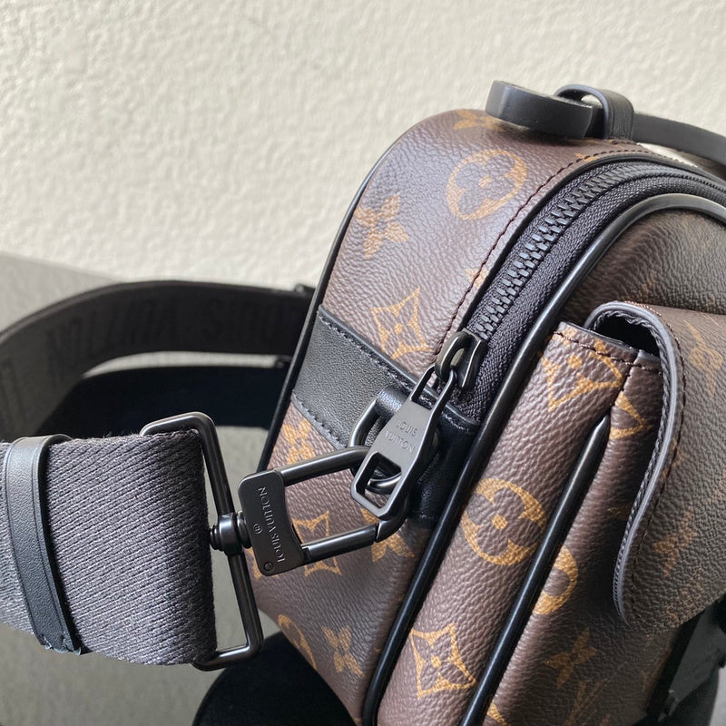 LOV - Luxurious Totes - 2232