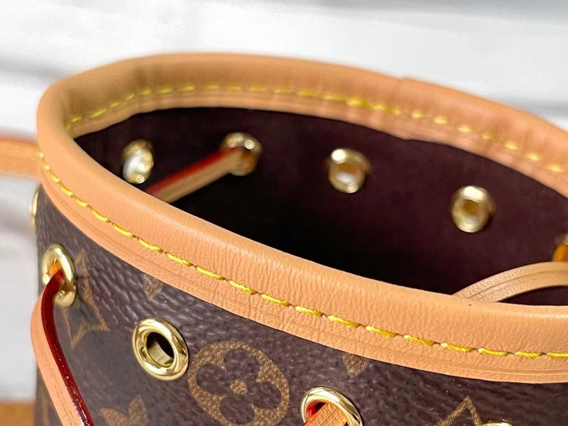 LOV - Luxurious Totes - 1799