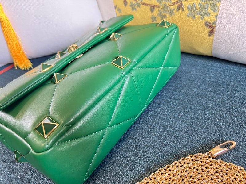 Luxurious Totes - Latest - 4447