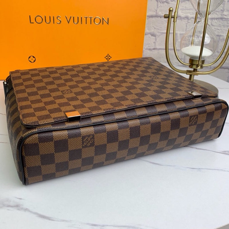 LOV - Luxurious Totes - 1604