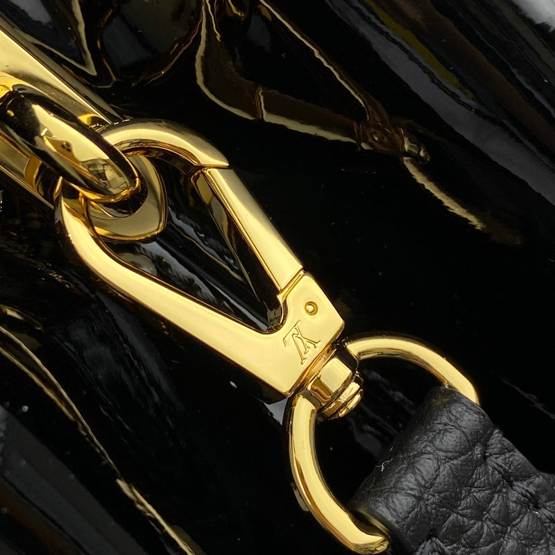 LOV - Luxurious Totes - 2027