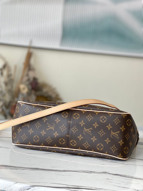 LOV - Luxurious Totes - 1667