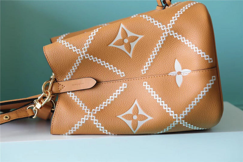Lux-Totes - LOV Bags - 1023