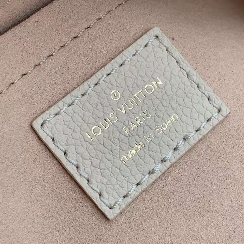 LOV - Luxurious Totes - 2310