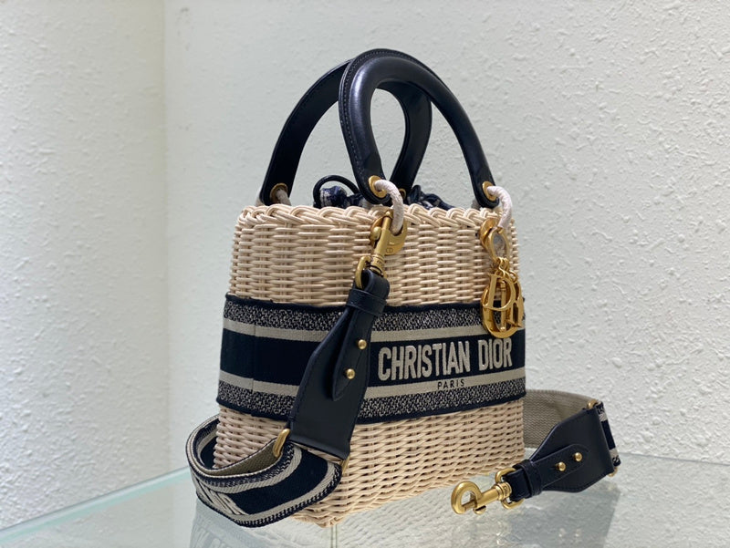 Luxurious Totes - Latest - 6415
