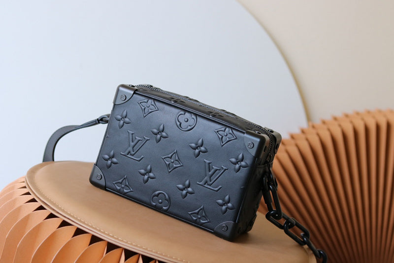 LOV - Luxurious Totes - 1804