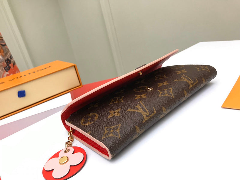 Luxurious Totes - Latest - 811