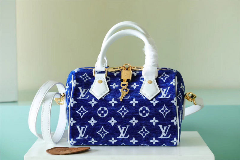 Lux-Totes - LOV Bags - 900