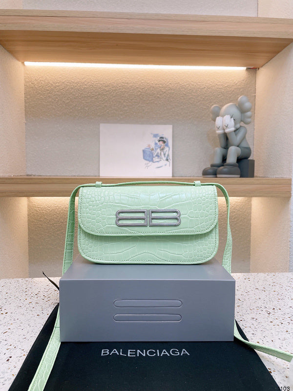 Luxurious Totes - BGA2 Bags - 064
